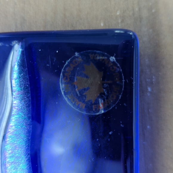 Fused Glass Handmade Whale Tail Trinket Dish - Picture 2 of 2